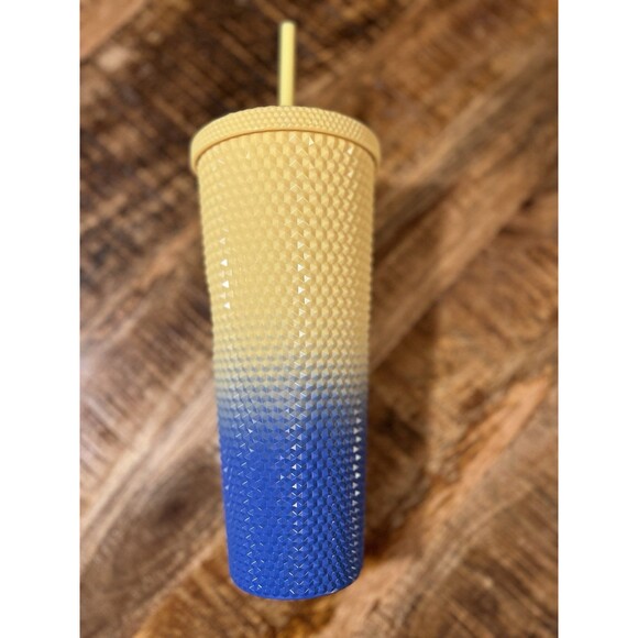 Disney Stitch 32oz Studded Drink Tumbler Yellow And Blue NWOT - Picture 2 of 8